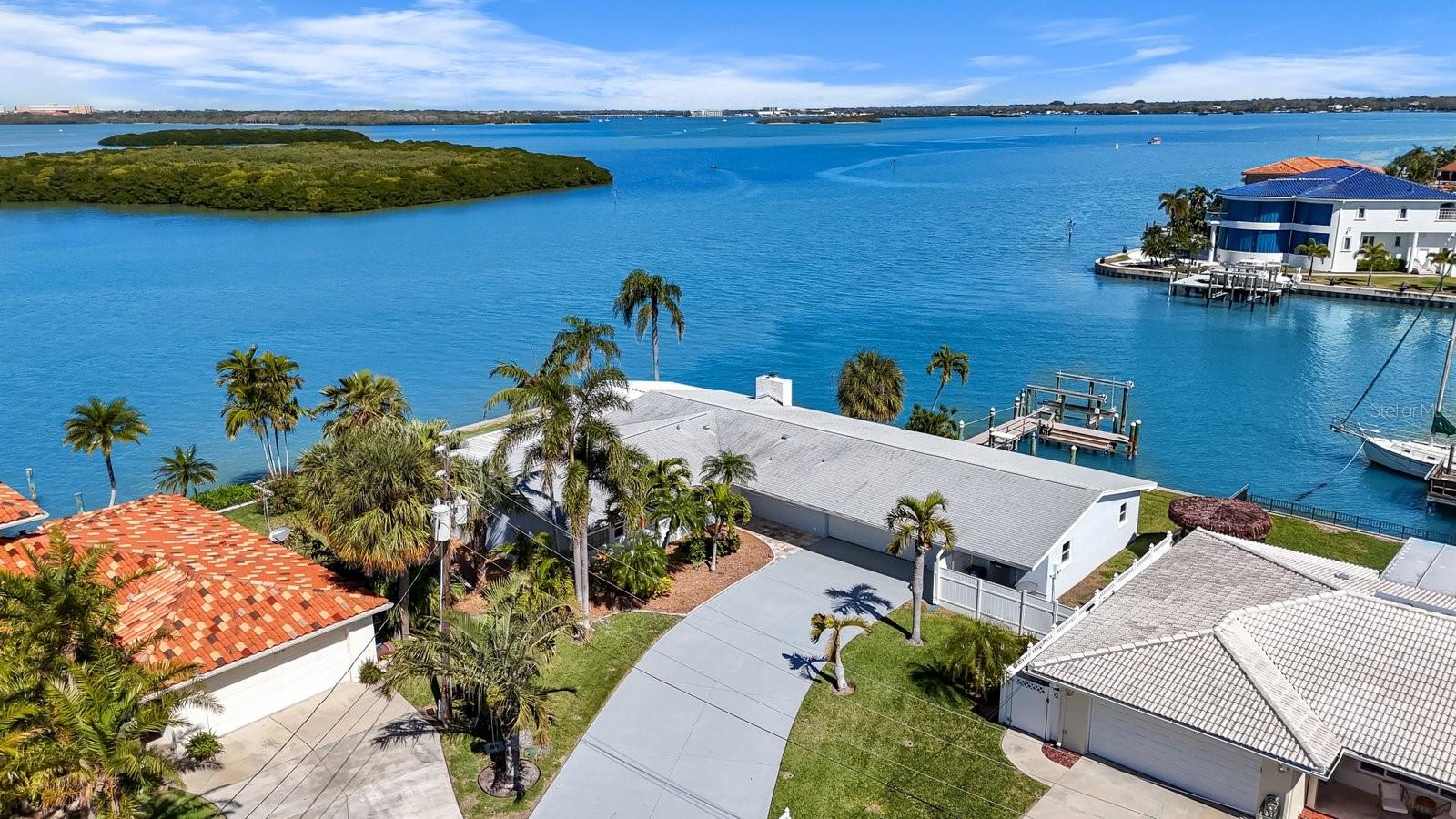 CAPRI ISLE SUB - Residential