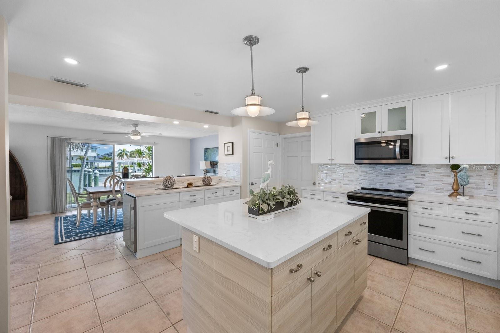 CAPRI ISLE SUB - Residential