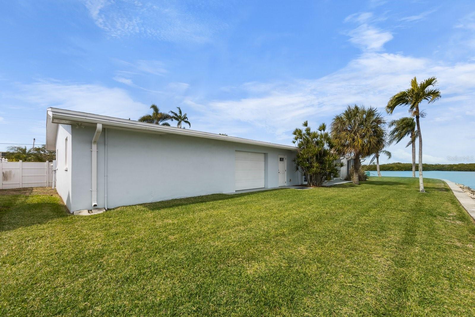 CAPRI ISLE SUB - Residential