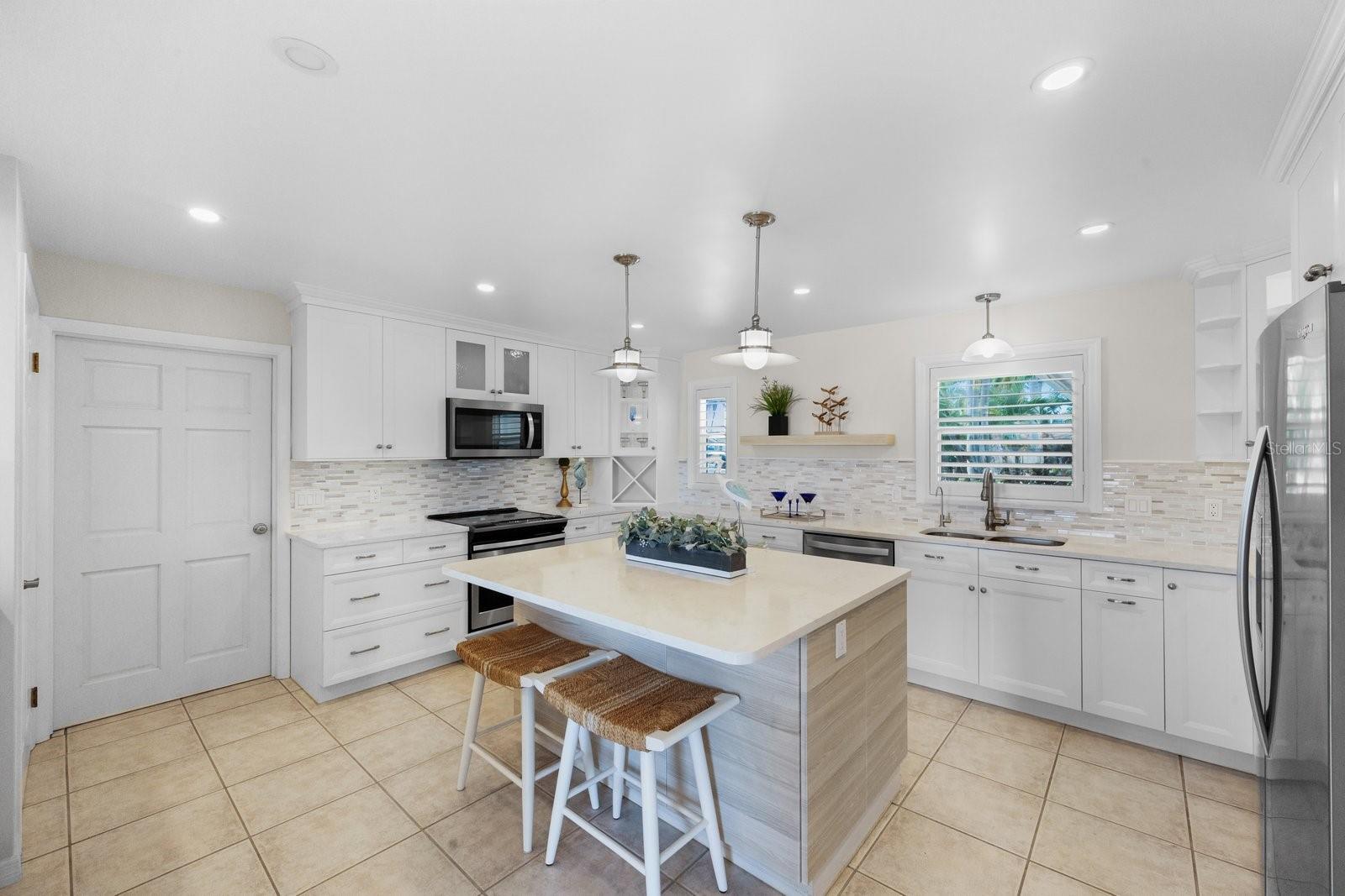 CAPRI ISLE SUB - Residential