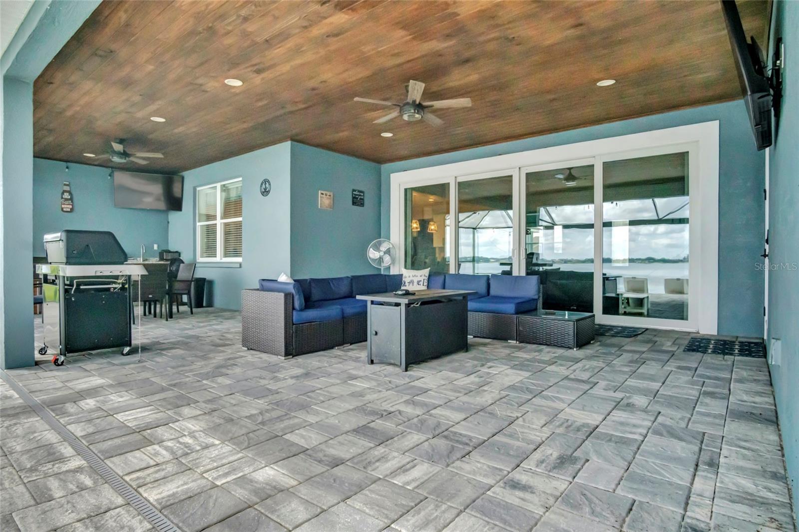 ENCLAVE/LK ARIETTA - Residential