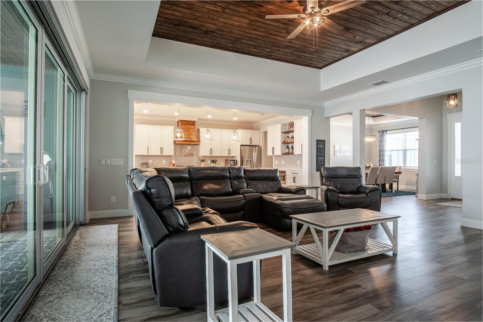 ENCLAVE/LK ARIETTA - Residential