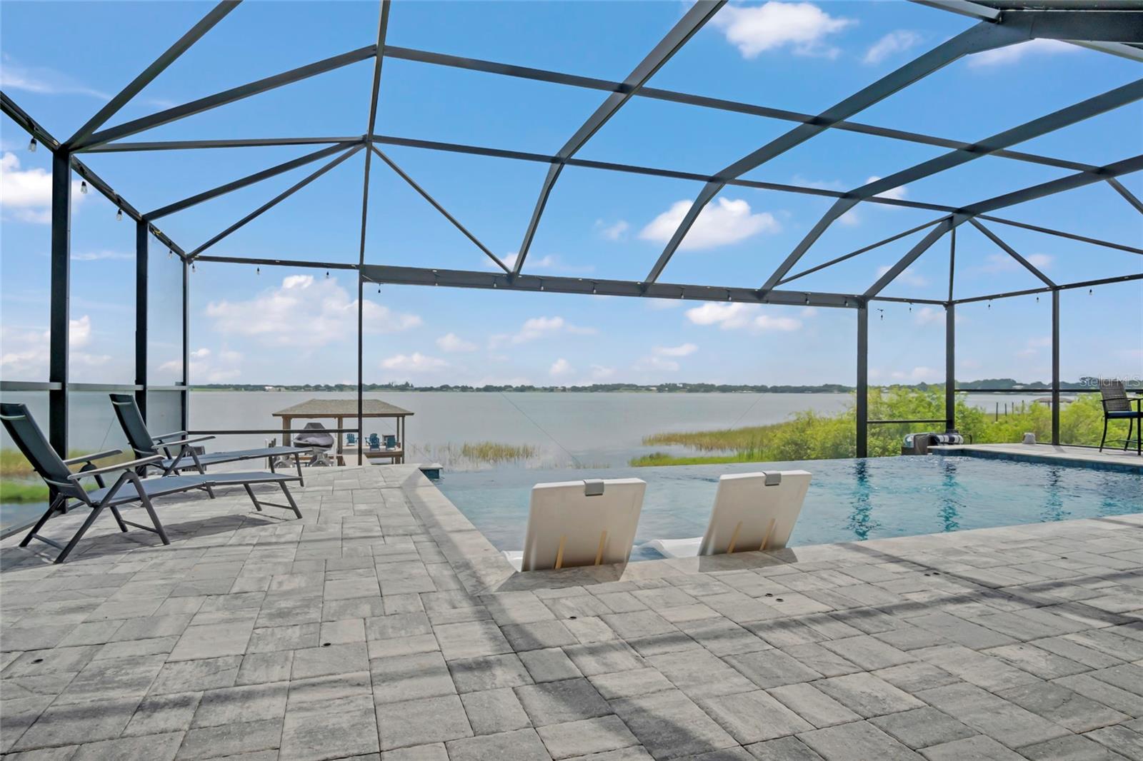 ENCLAVE/LK ARIETTA - Residential