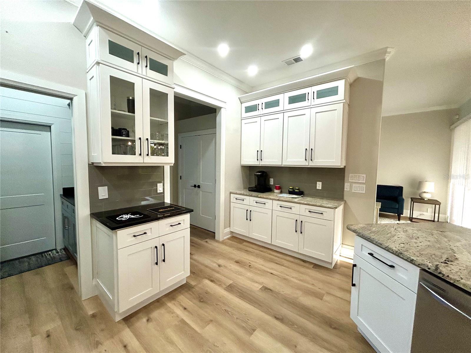 QUAIL RUN PH IV - Residential Lease