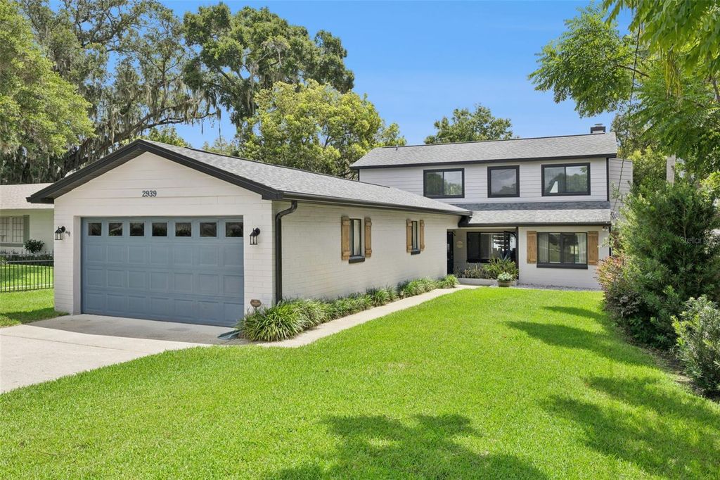 Photo of 2939 Dawley Avenue, Orlando, FL 32806 (MLS # O6422640)