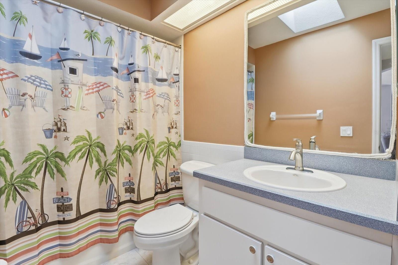 THE PALMS SEVEN HILLS - Residential
