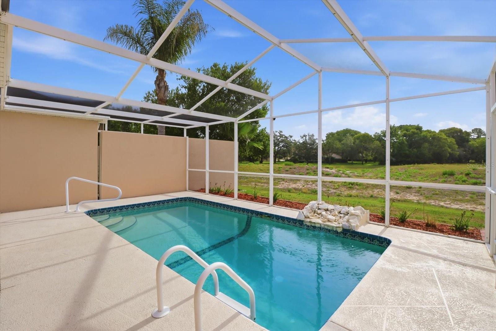 THE PALMS SEVEN HILLS - Residential