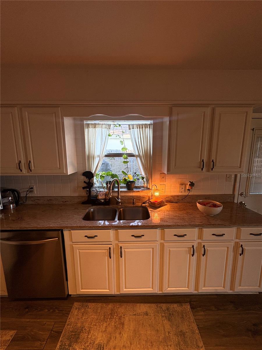 LAKESIDE ADD - Residential