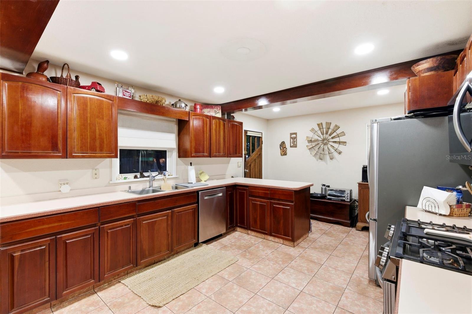 FENWAY-ON-THE-BAY - Residential