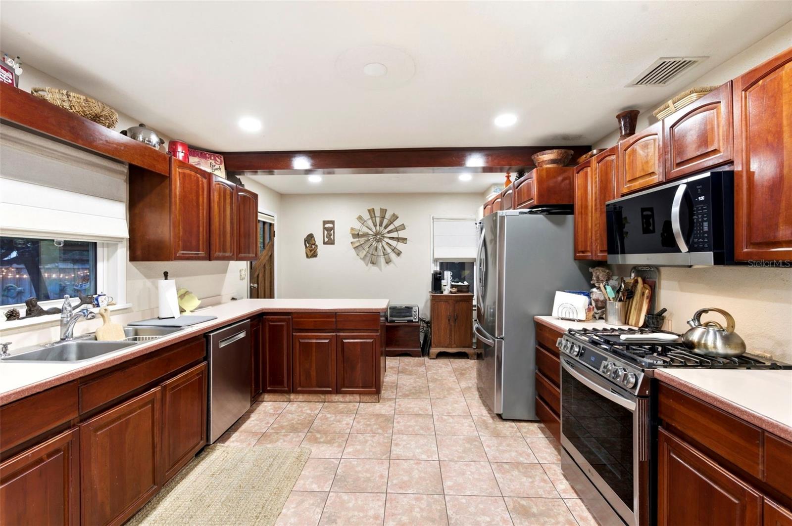 FENWAY-ON-THE-BAY - Residential