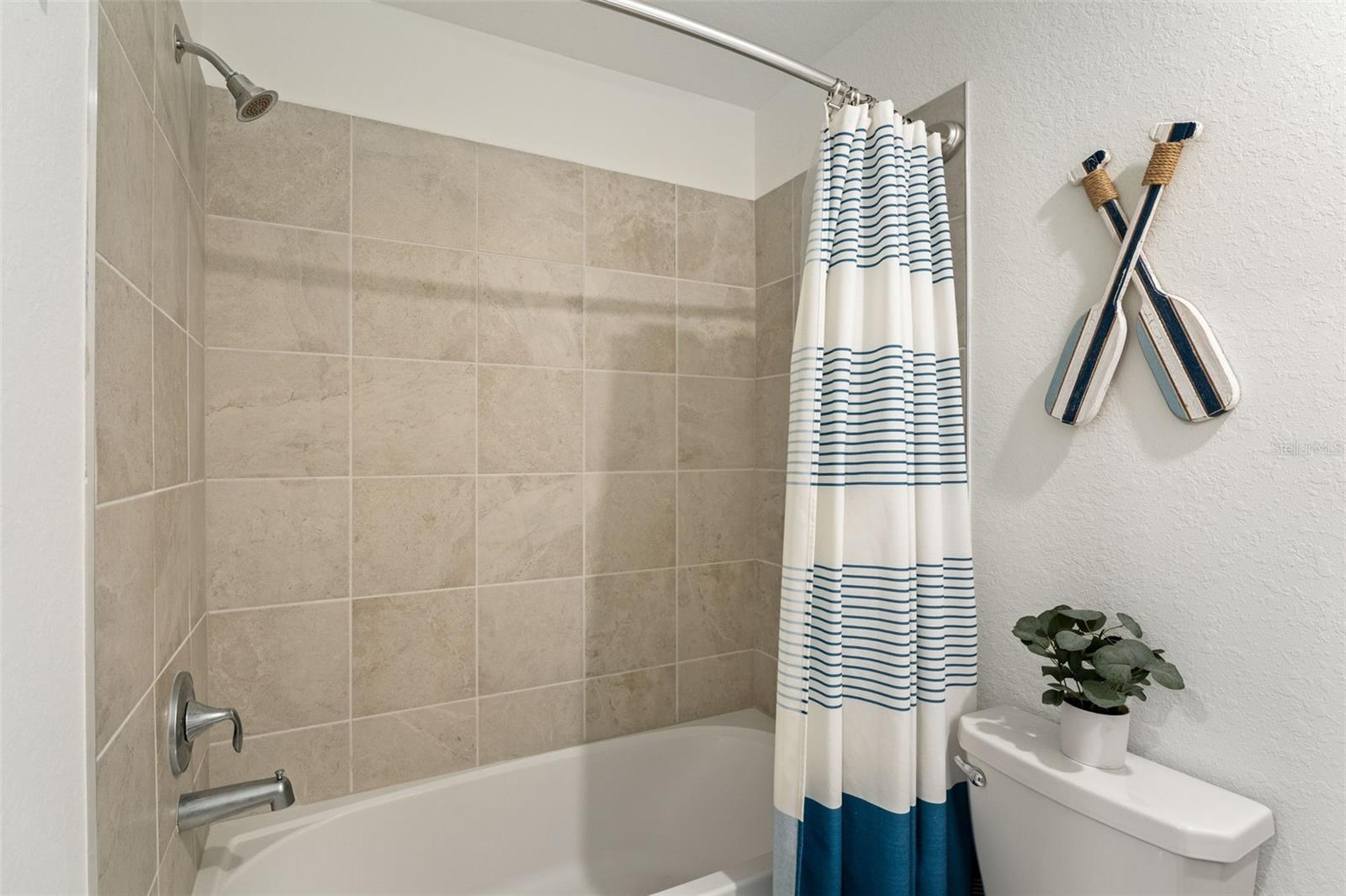 HERITAGE LANDING - Residential