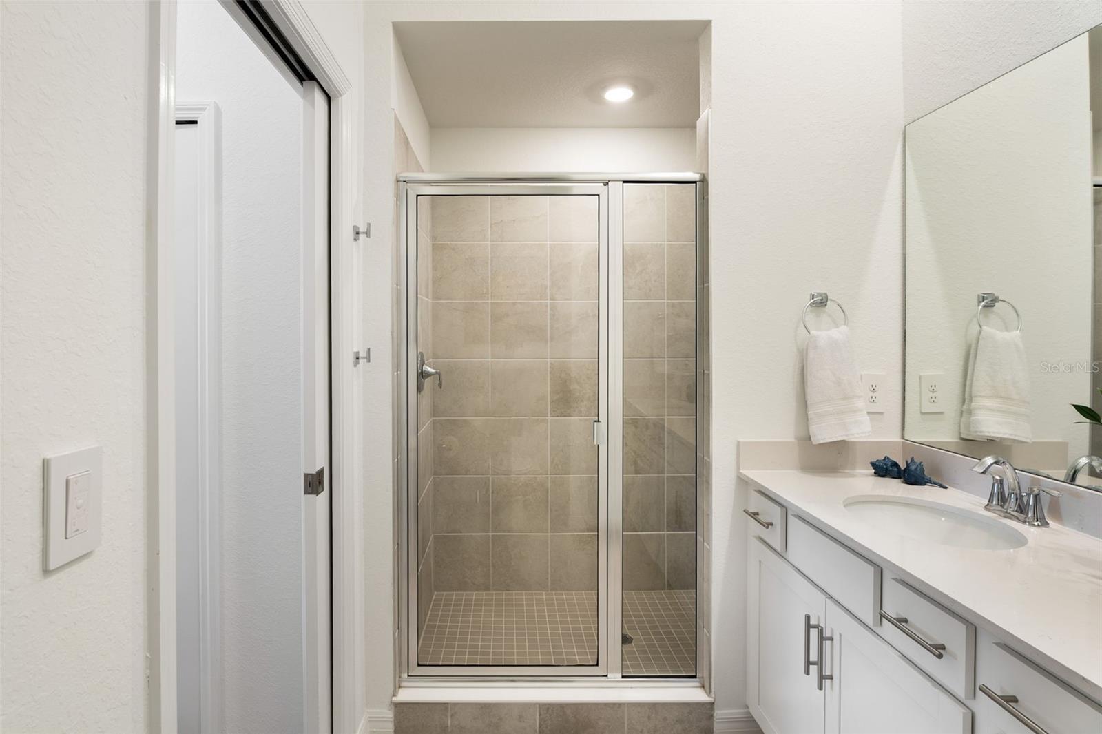 HERITAGE LANDING - Residential