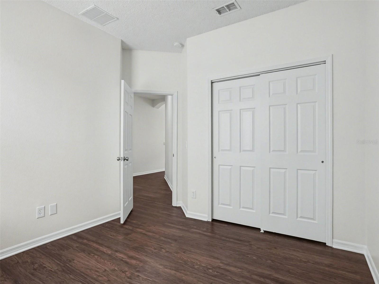 CEDAR BEND/MDW WOODS-PH 01 - Residential