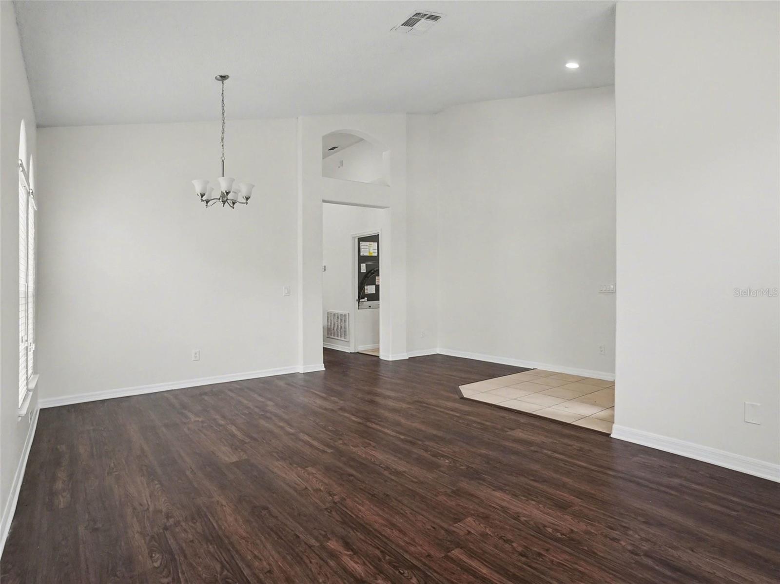 CEDAR BEND/MDW WOODS-PH 01 - Residential