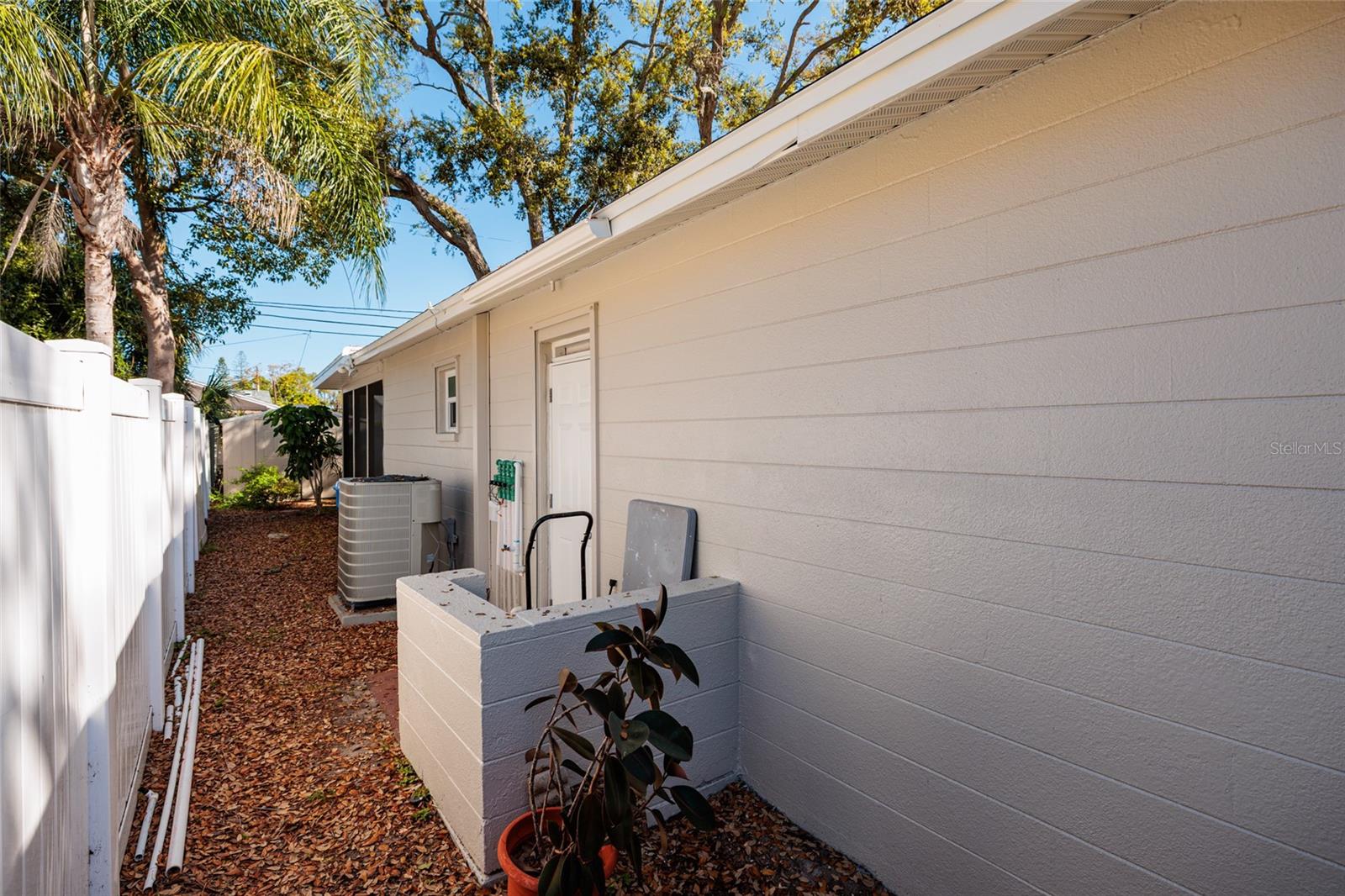 GENTRY GARDENS - Residential