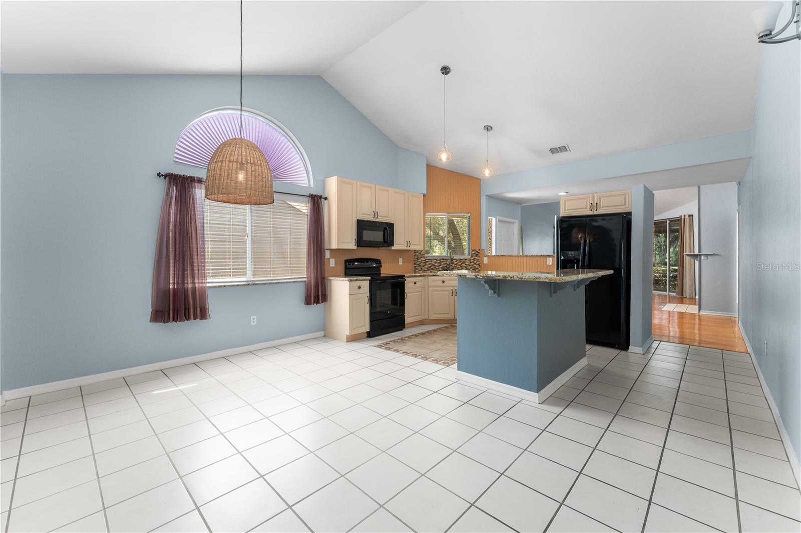 THE VILLAS OF WEST END - Residential