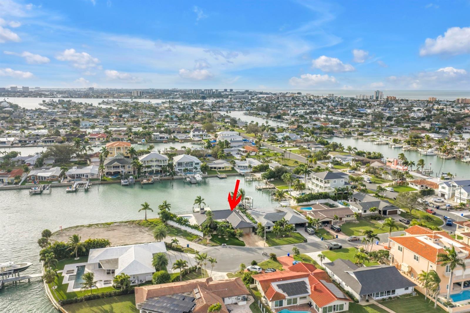 CAPRI ISLE - Residential