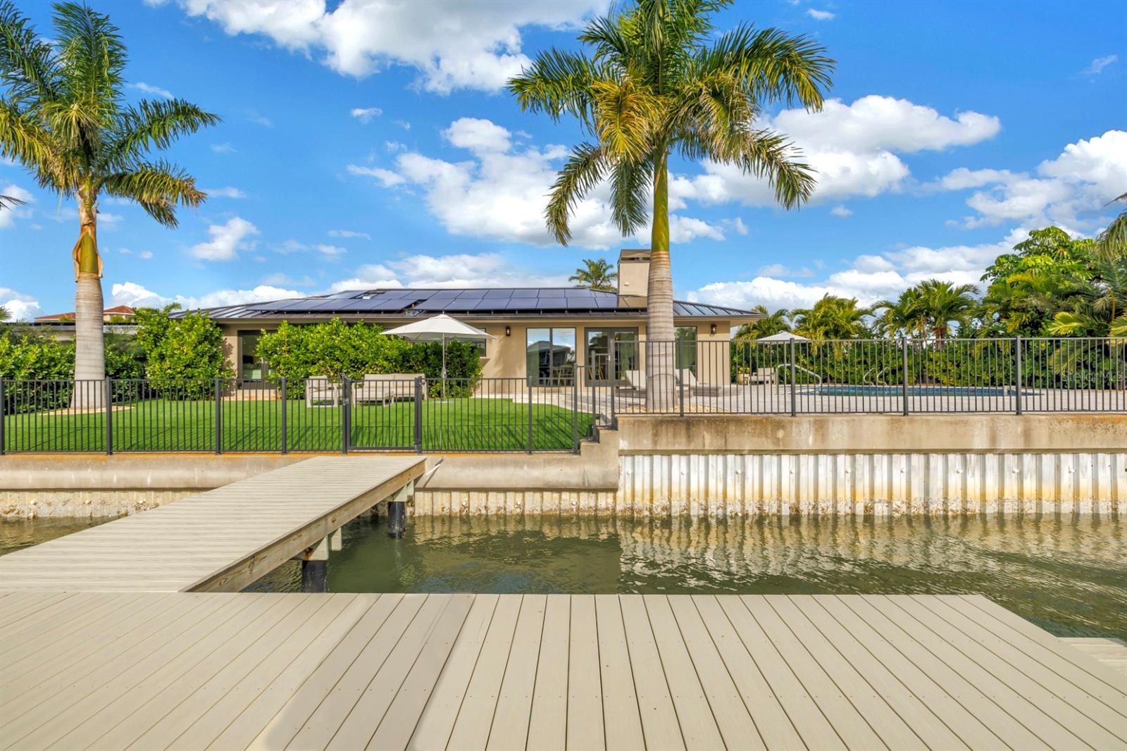 CAPRI ISLE - Residential