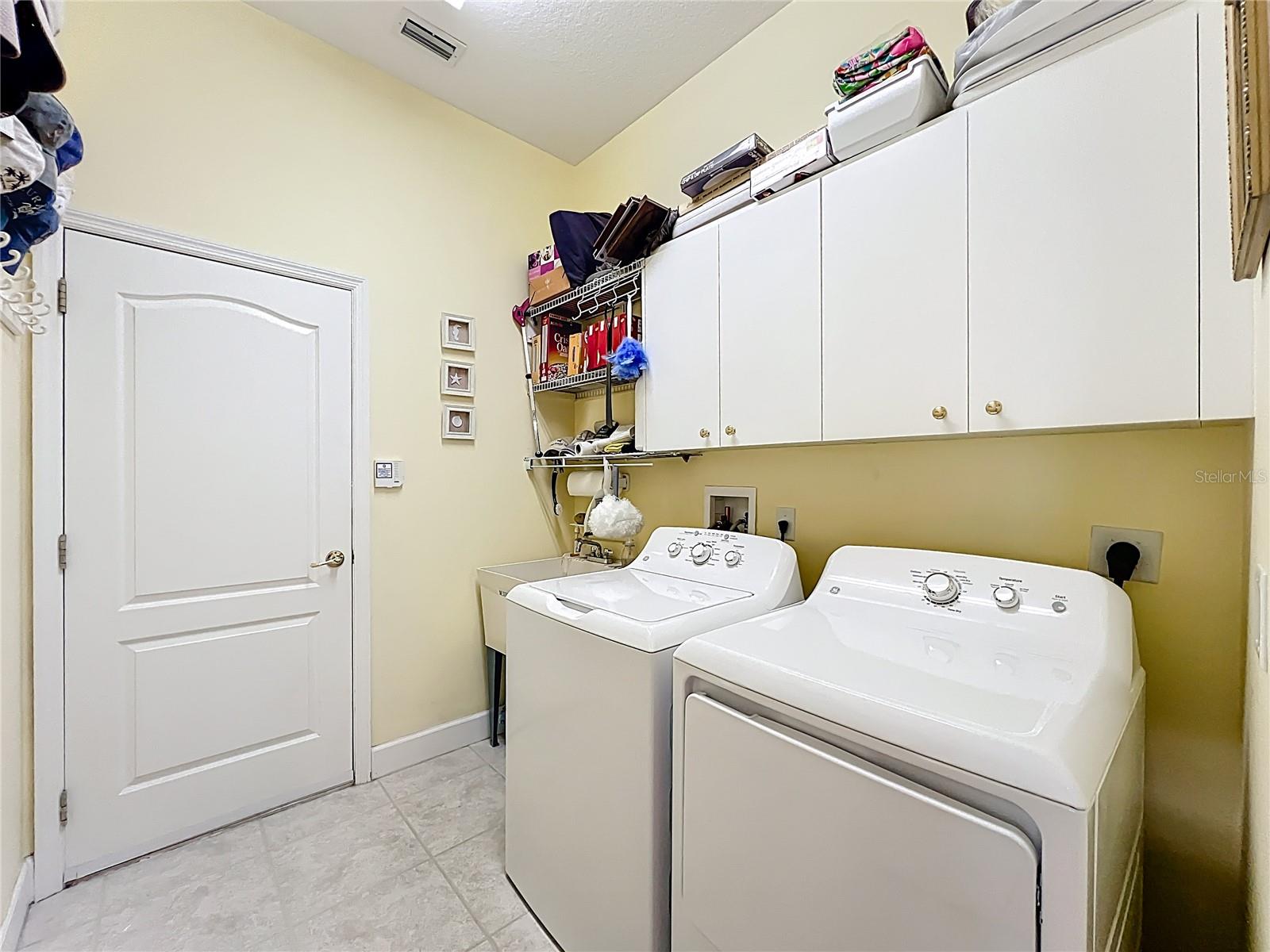 HERITAGE ISLE - Residential