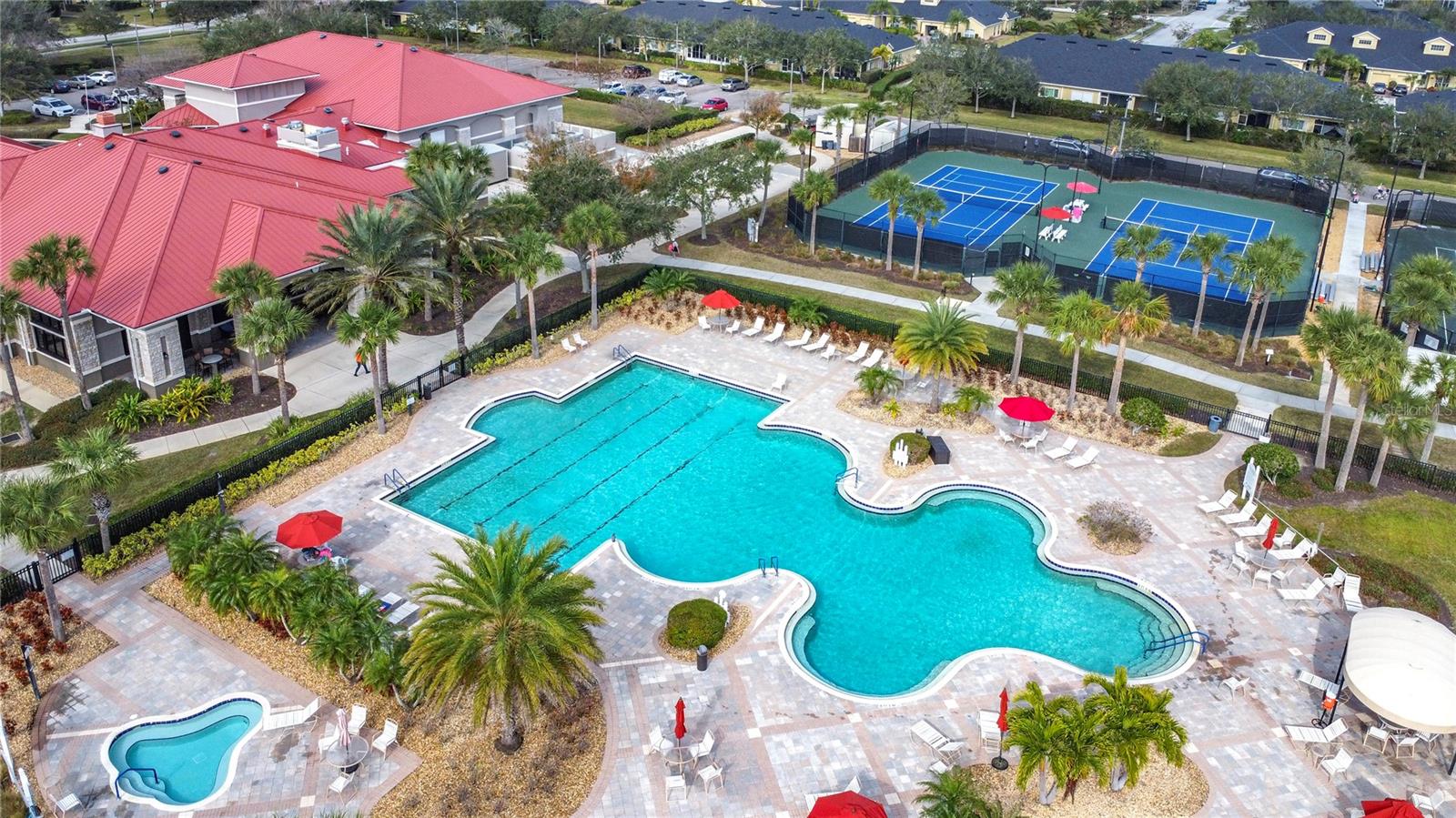 HERITAGE ISLE - Residential