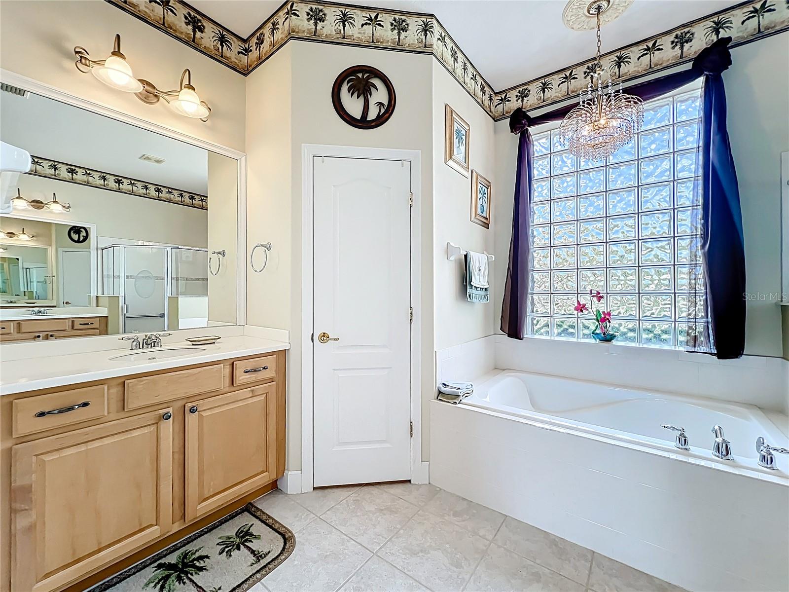 HERITAGE ISLE - Residential