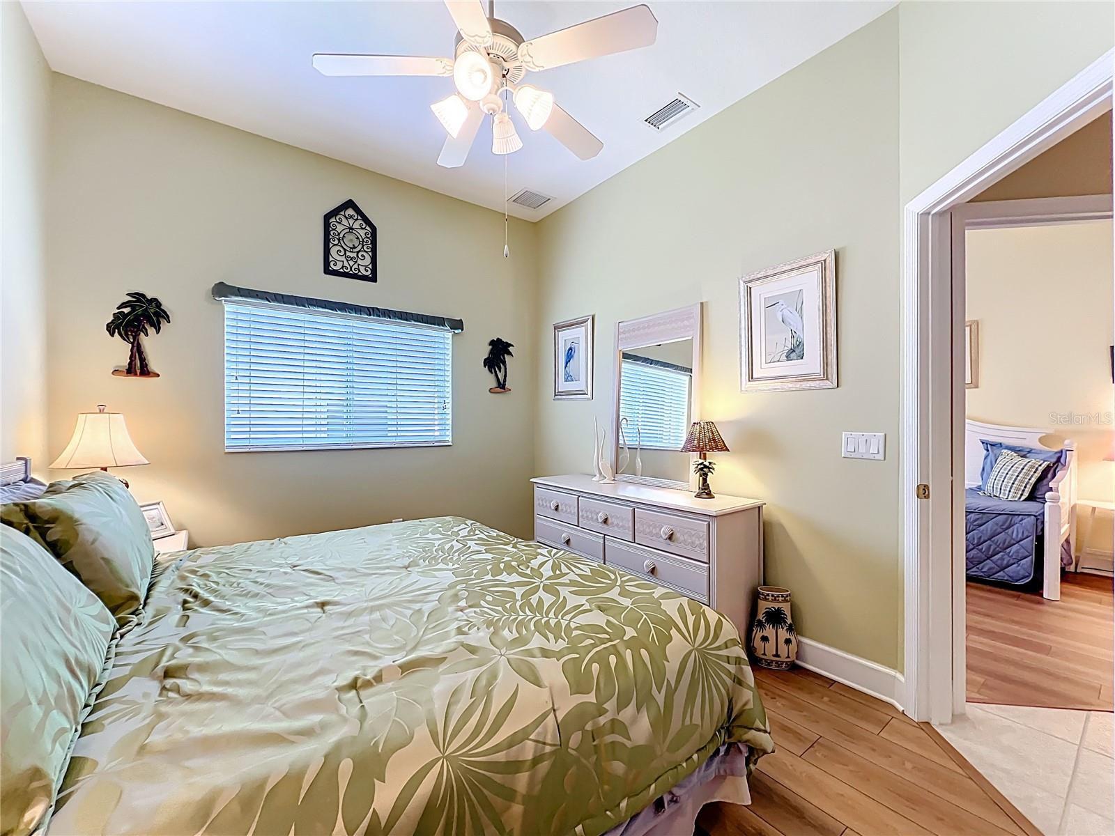 HERITAGE ISLE - Residential