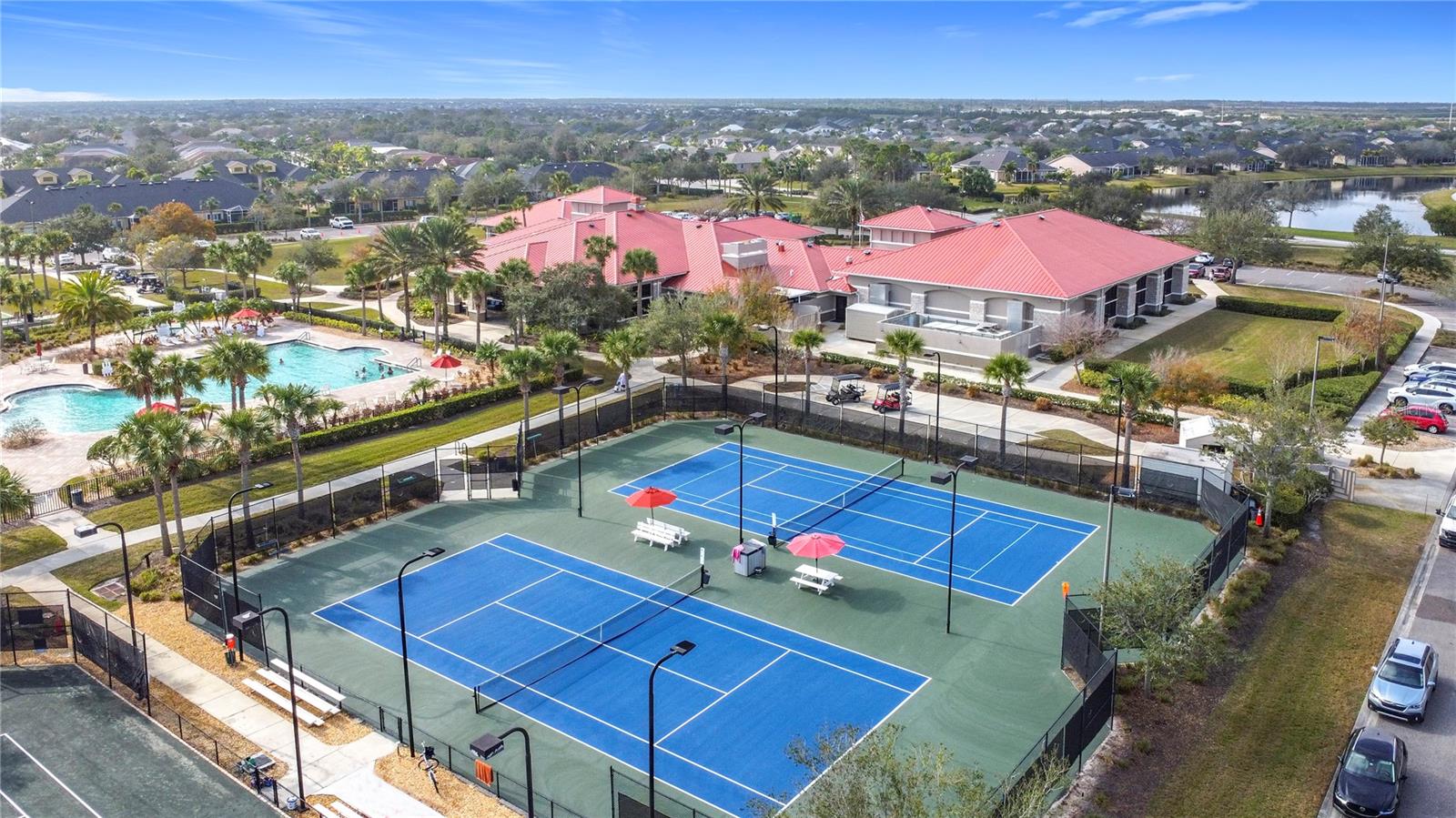 HERITAGE ISLE - Residential