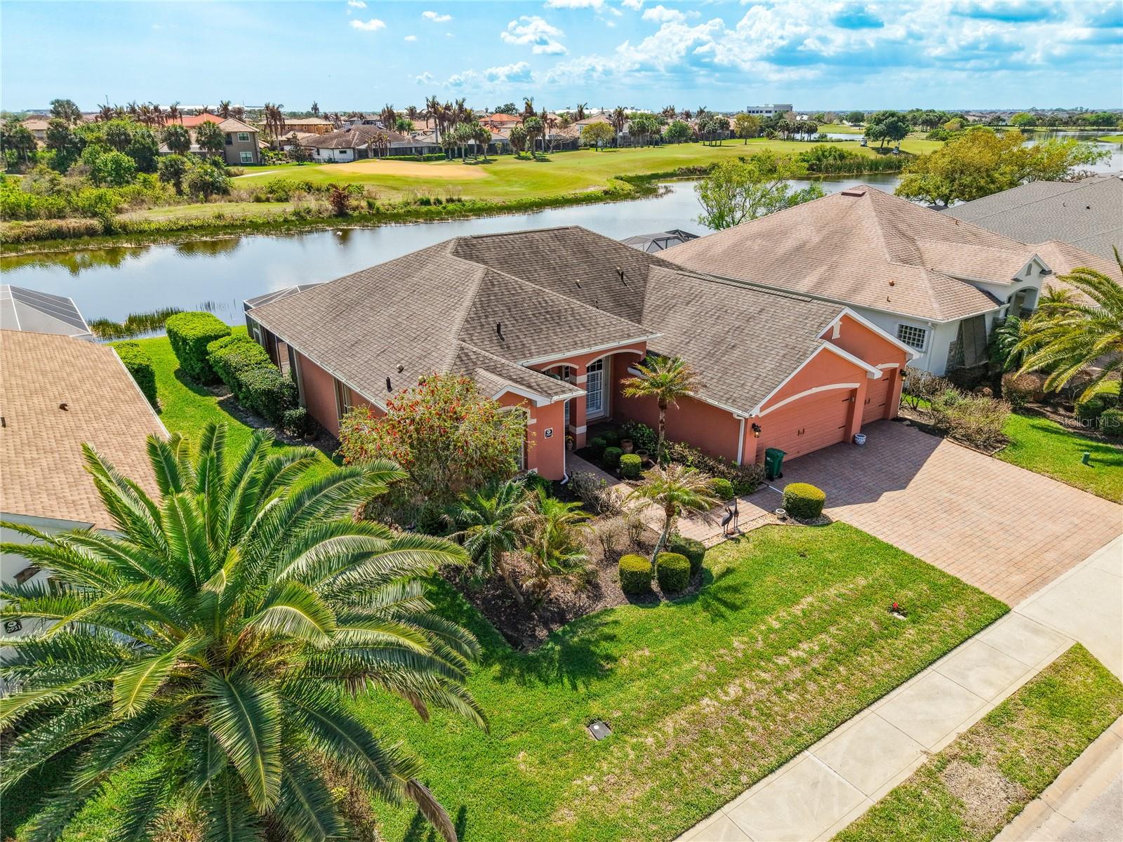 HERITAGE ISLE - Residential