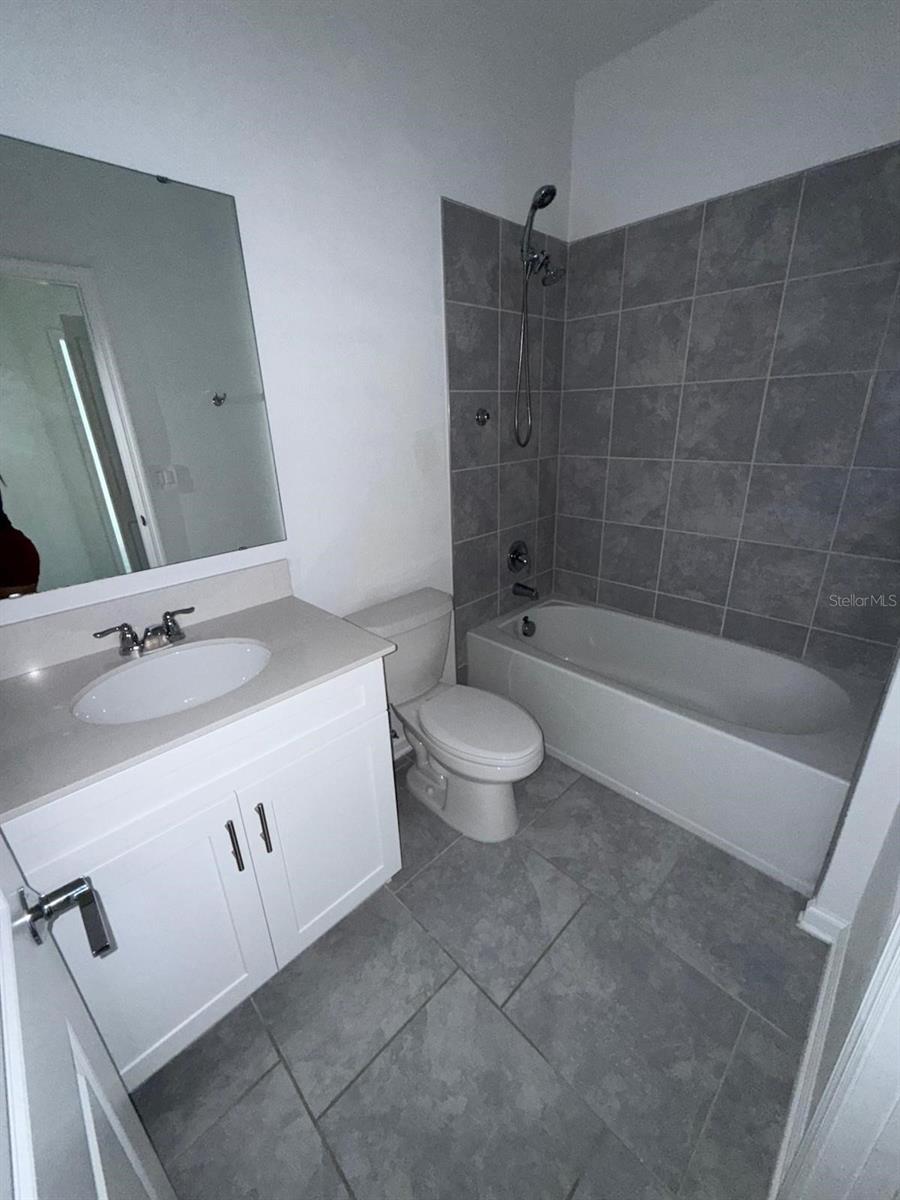 LAKE WILSON RESERVE - Residential Lease