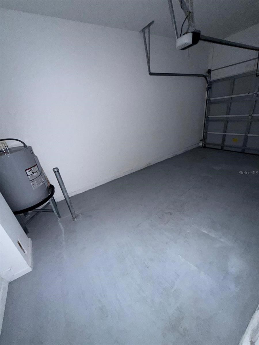 LAKE WILSON RESERVE - Residential Lease