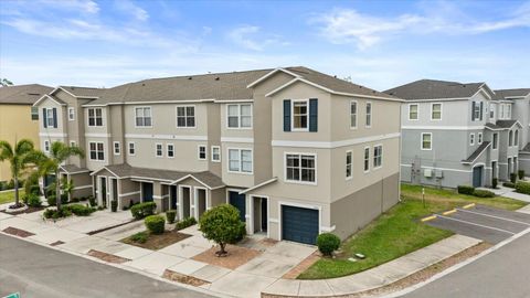 Photo of 4405 Tuscan Loon Drive, Tampa, FL 33619 (MLS # TB8502234)