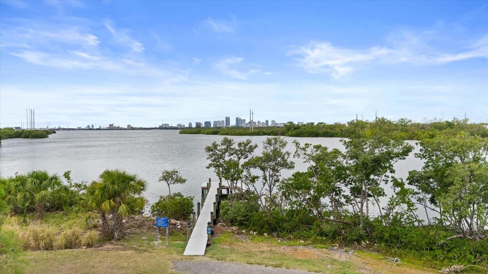 PALM RIVER TWNHMS PH 1 - Residential