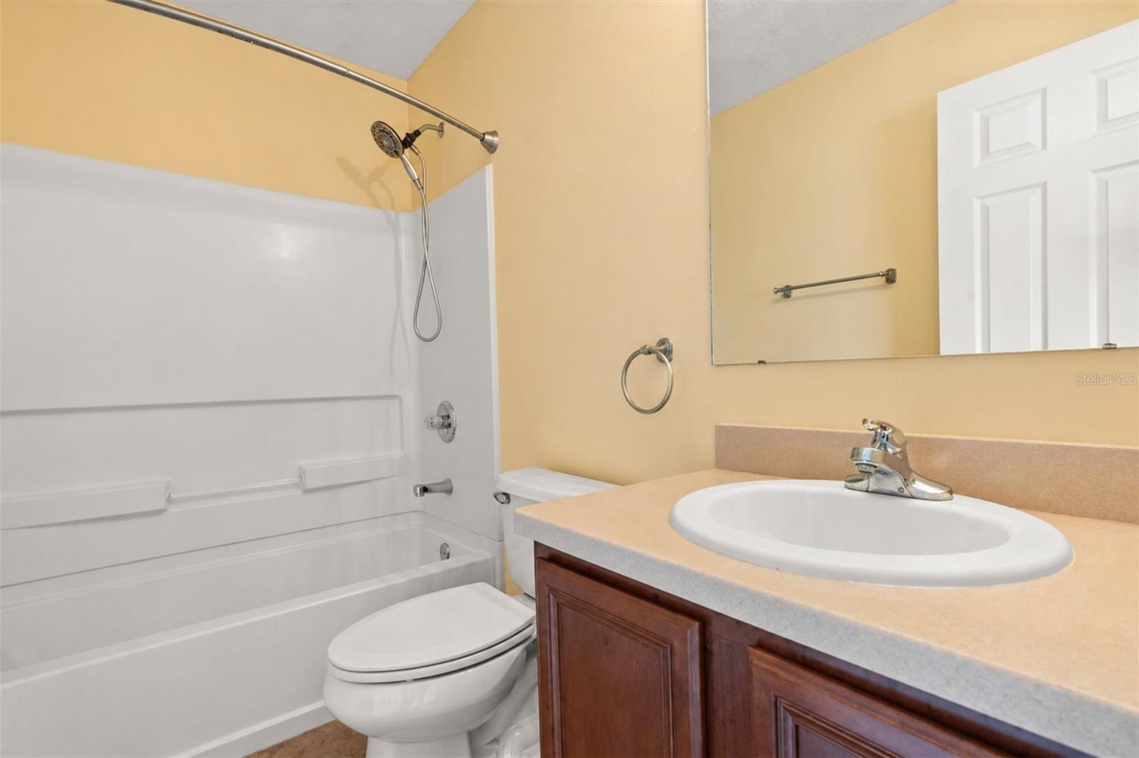 PALM RIVER TWNHMS PH 1 - Residential