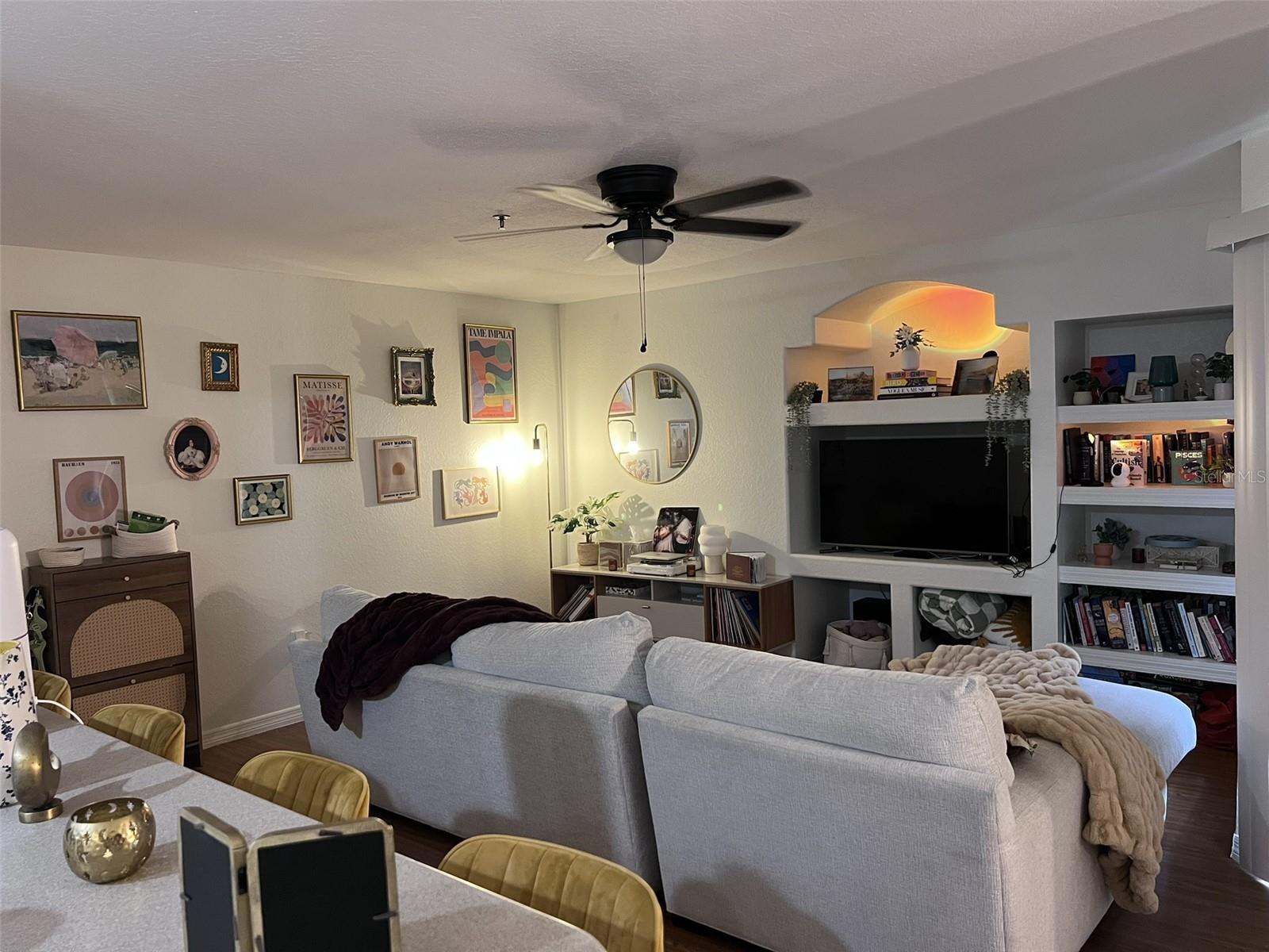 THE FALLS AT NEW TAMPA A CONDO - Residential