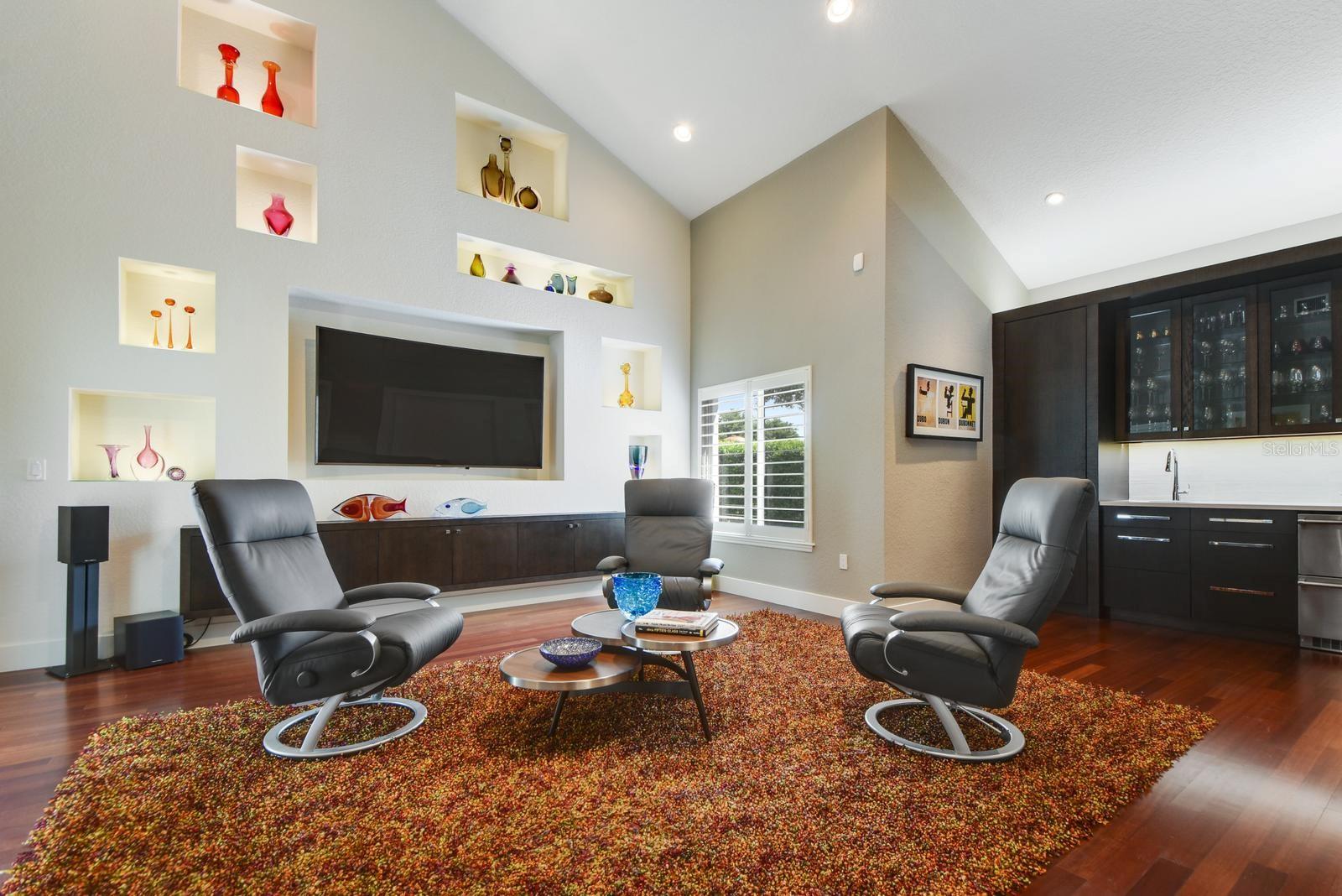 SWISS FAIRWAYS / VACATION PARADISE - Residential