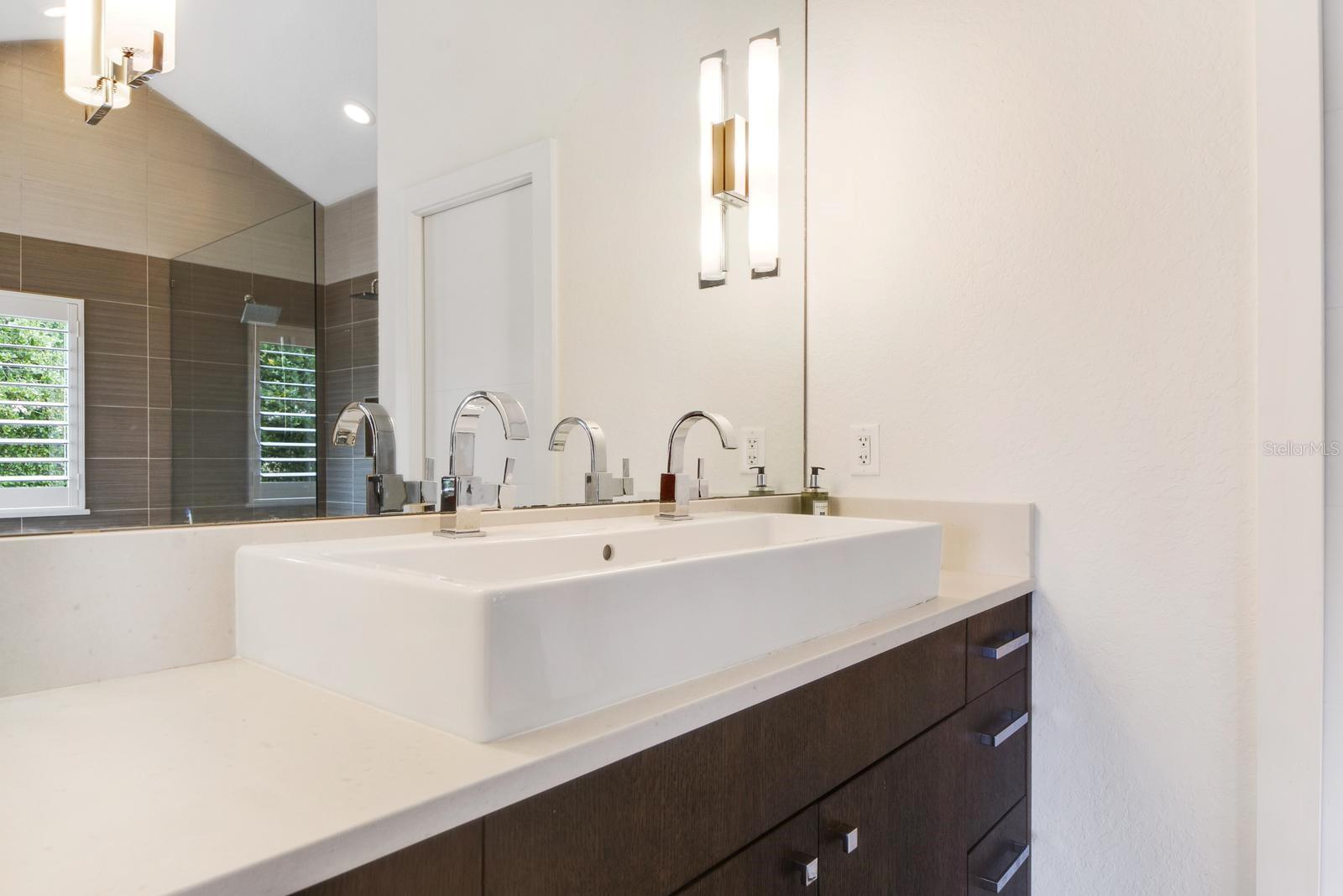 SWISS FAIRWAYS / VACATION PARADISE - Residential