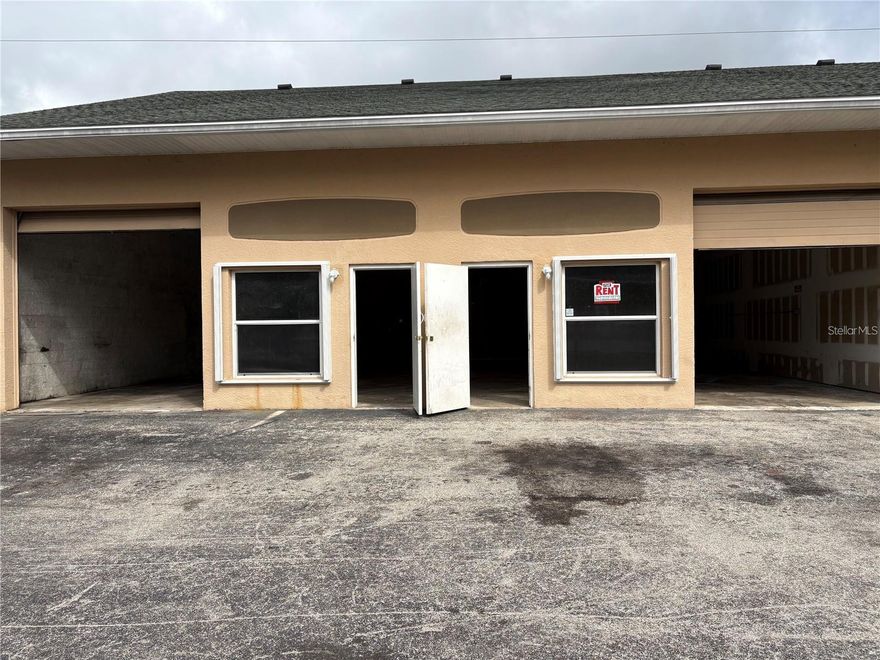 OFFICE WAREHOUSE IN A PROFESSIONAL CONDOMINIUM ASSOCIATION. LOW-INTENSITY INDUSTRIAL IG ZONING. GREAL LOCATION.THIS UNIT HAS A PRIVATE BATHROOMS, WITH WINDOWS.  THIS UNIT ALSO FEATURES 2 LARGE BAY DOORS AND A GREAT FLOOR PLAN, BUILT IN 2002 CBC CONTRACTION, INSULATED ATTIC. OFFER FOR SALE SINGLE UNIT FOR $225K OR BOTH FOR $4OOK. MUST SEE UNIT.
