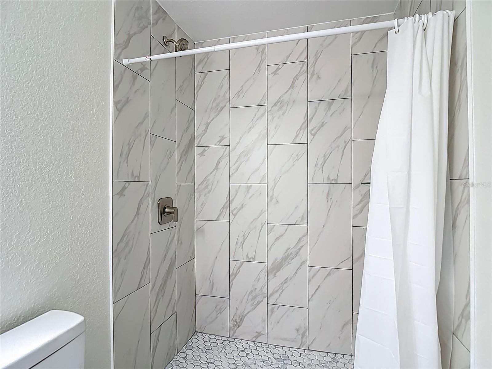 BEEKMANS VIOLA P - Residential Lease