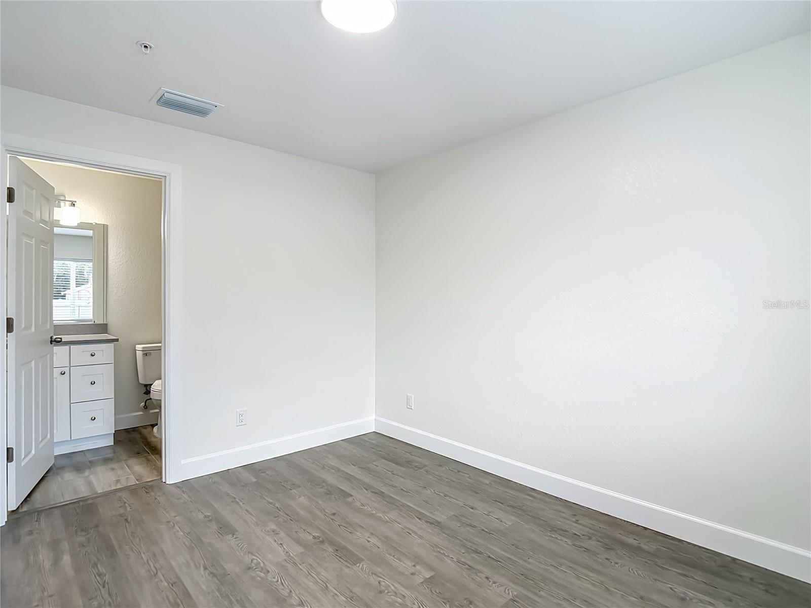 BEEKMANS VIOLA P - Residential Lease