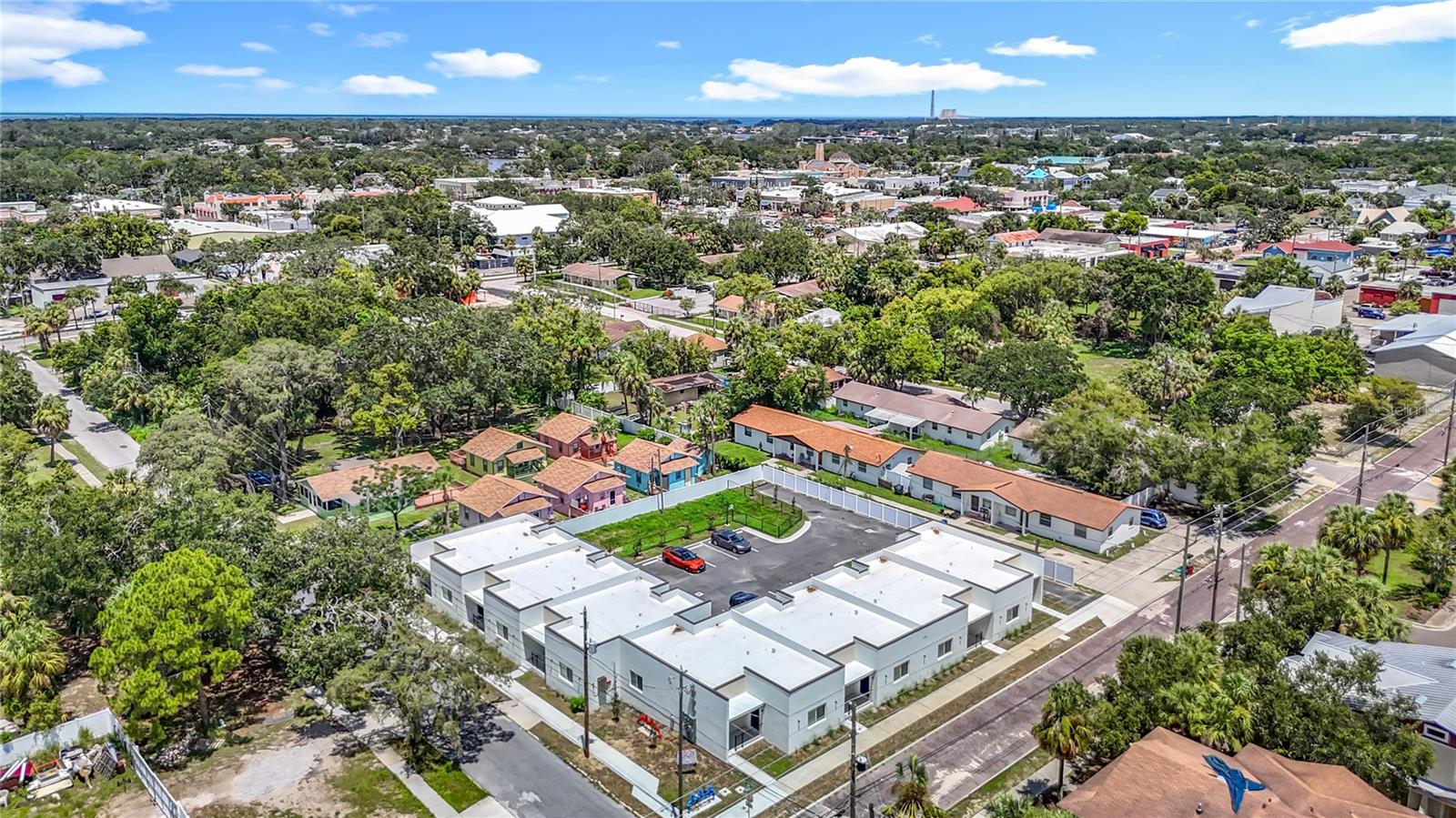 BEEKMANS VIOLA P - Residential Lease