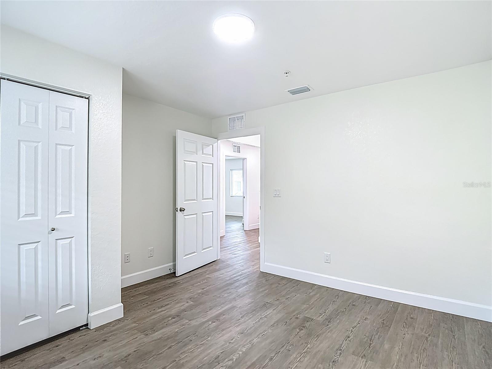 BEEKMANS VIOLA P - Residential Lease