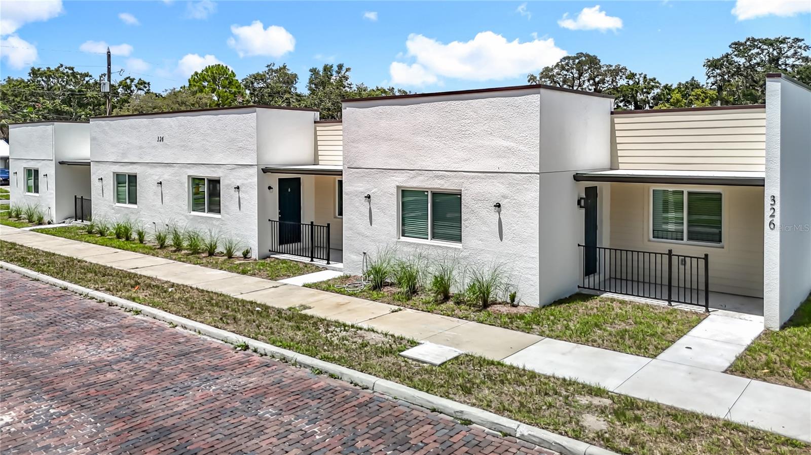 BEEKMANS VIOLA P - Residential Lease