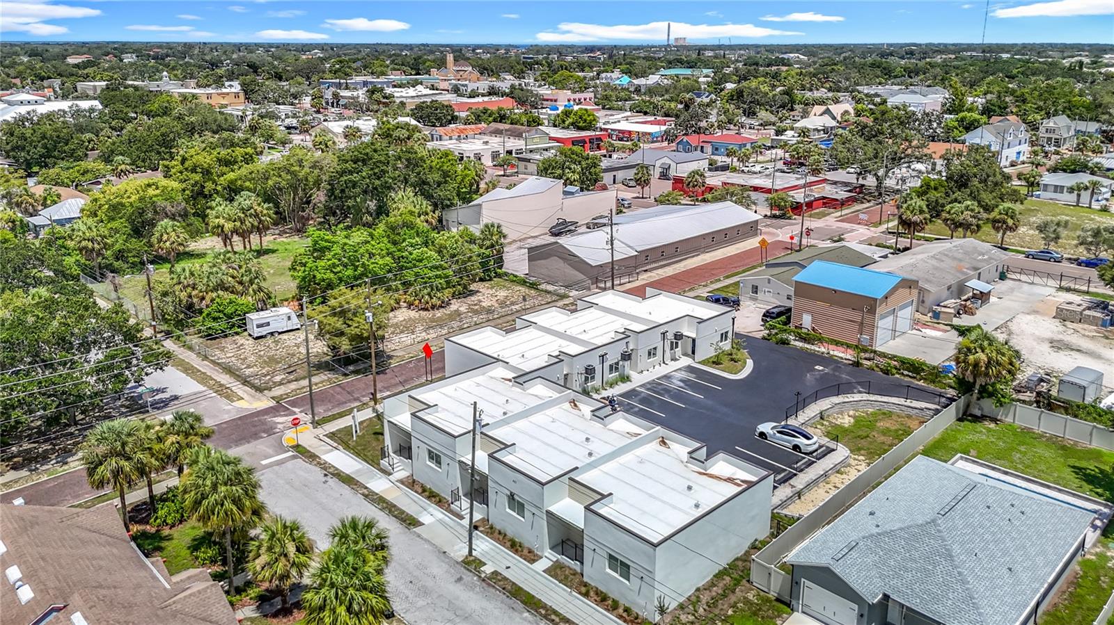 BEEKMANS VIOLA P - Residential Lease