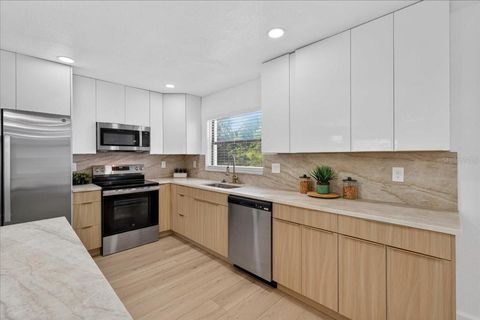 Tiny photo for 5115 Mockingbird Lane, Fruitland Park, FL 34731 (MLS # TB8518699)