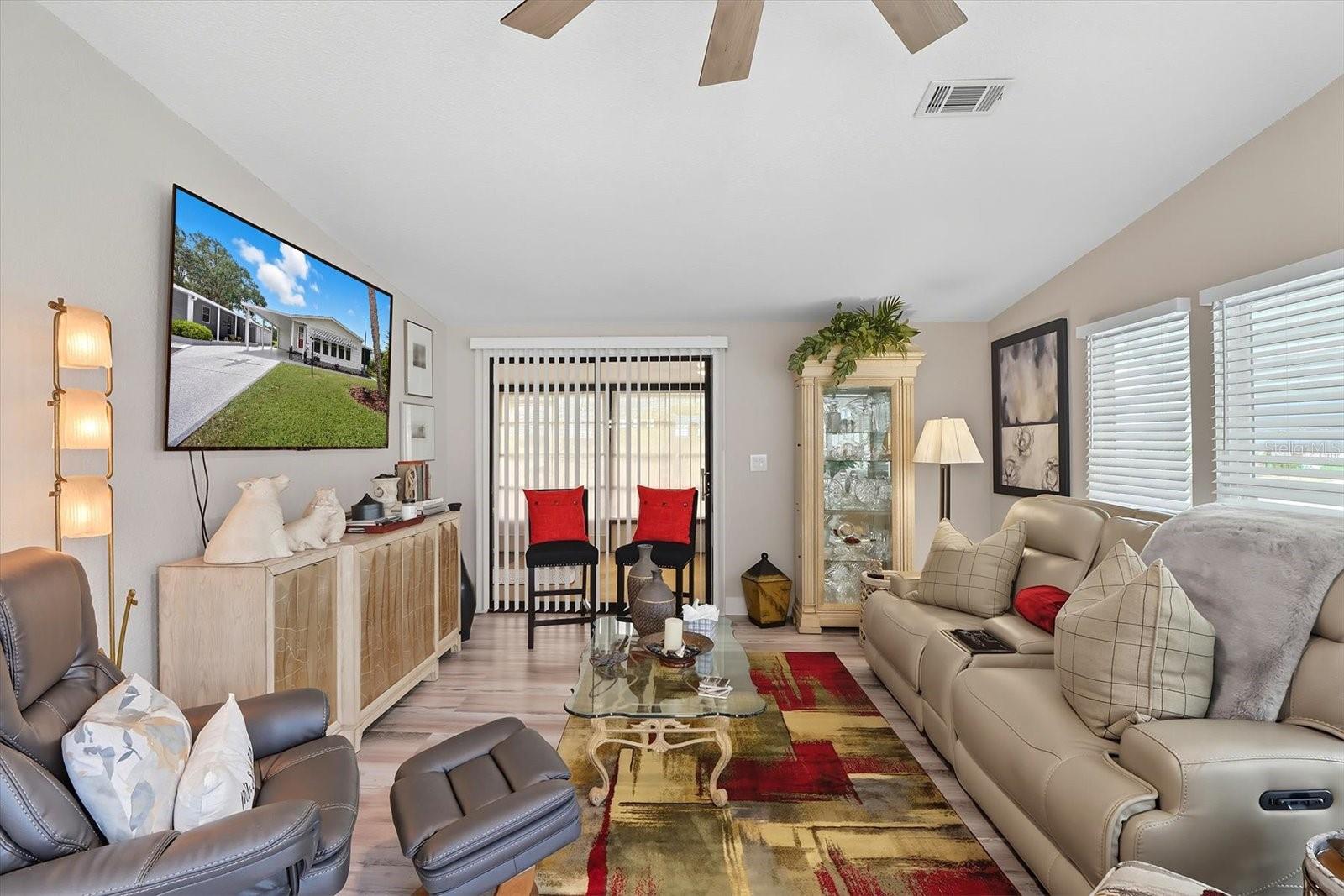 LADY LAKE ORANGE BLOSSOM GARDENS UNIT 08 - Residential Lease