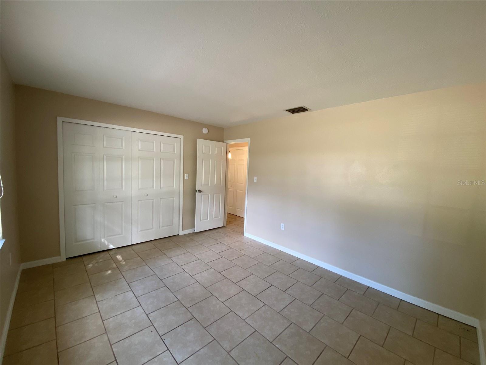 EUSTIS - Residential Lease