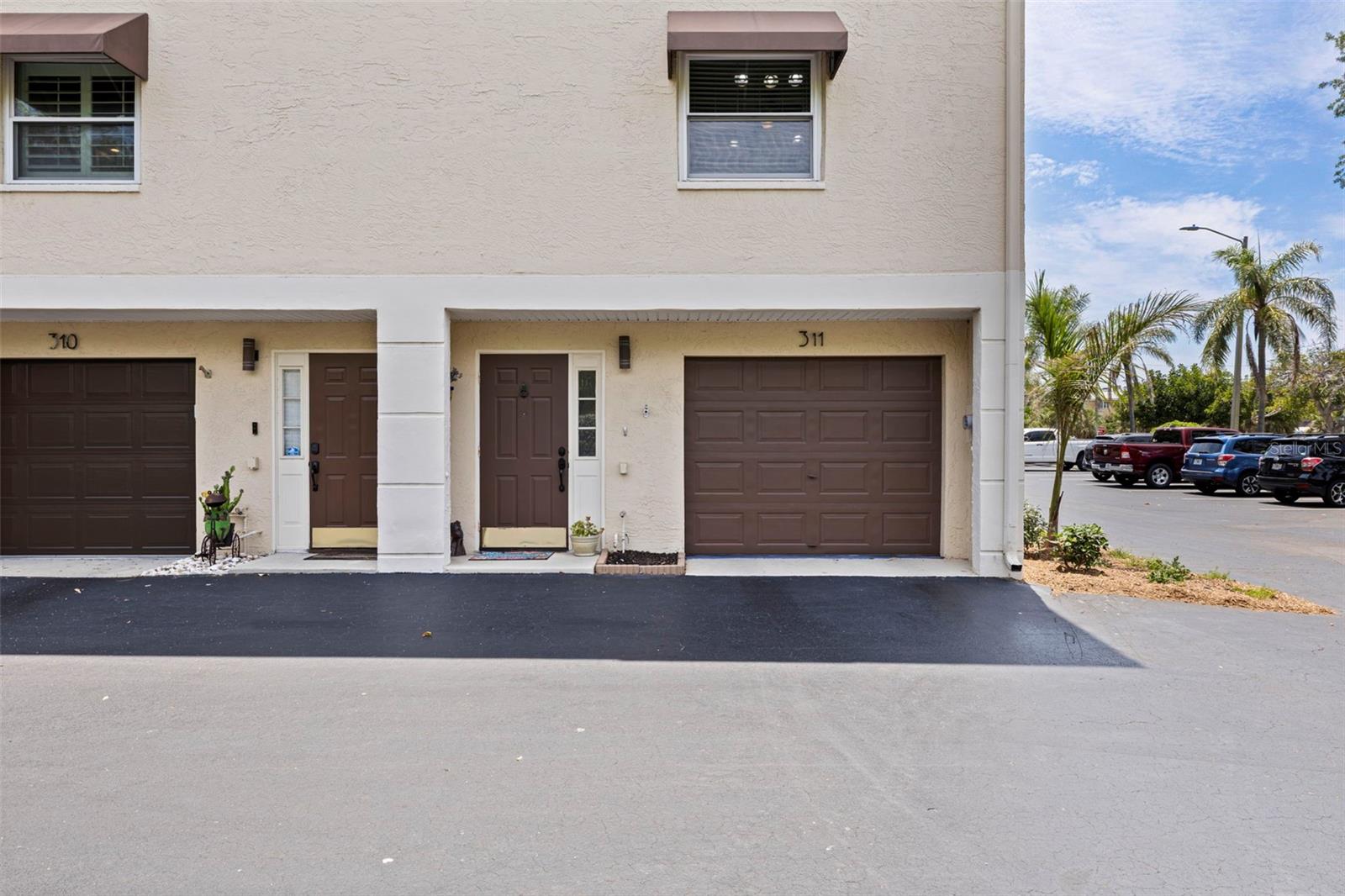 465 PINELLAS BAYWAY S 311