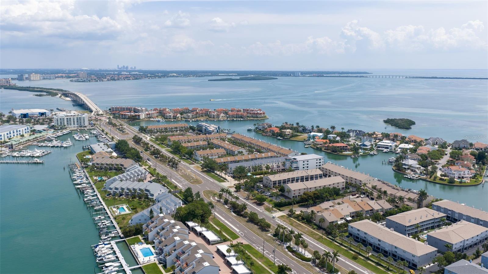 CHANNEL LANDING TWNHMS - Residential