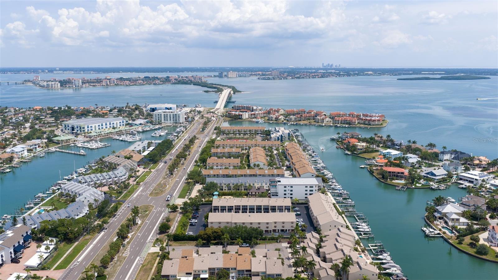 CHANNEL LANDING TWNHMS - Residential