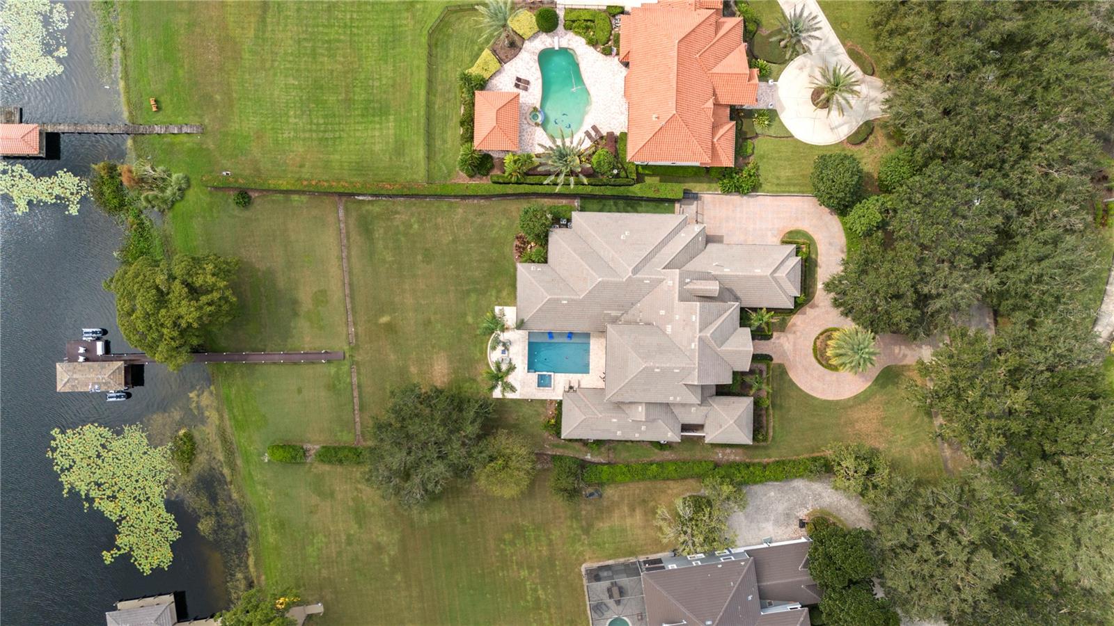 WEATHERSTONE ON LAKE OLIVIA - Residential